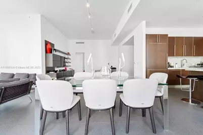 900 Brickell Key Blvd #1101, Miami, FL 33131 - Photo 17