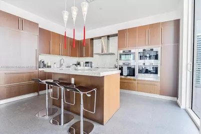 900 Brickell Key Blvd #1101, Miami, FL 33131 - Photo 9