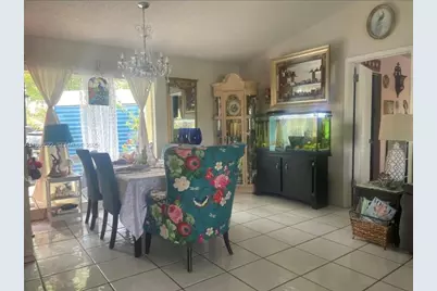 7551 SW 42nd Pl, Davie, FL 33314 - Photo 13