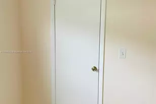 4085 NW 87th Ave, Sunrise, FL 33351 - Photo 7