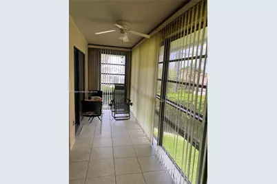 10407 E Clairmont Cir #210, Tamarac, FL 33321 - Photo 9