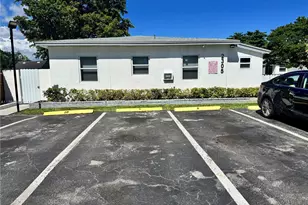 2305 Monroe St, Hollywood, FL 33020 - Photo 13