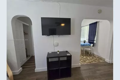 2305 Monroe St #12, Hollywood, FL 33020 - Photo 5