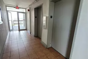 1401 NE Miami Gardens Dr, Miami, FL 33179 - Photo 27