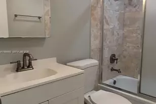 202 Canterbury I, West Palm Beach, FL 33417 - Photo 27