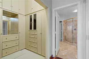 888 Brickell Key Dr, Miami, FL 33131 - Photo 25