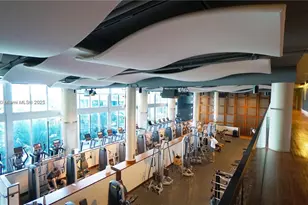 6801 Collins Ave, Miami Beach, FL 33141 - Photo 19