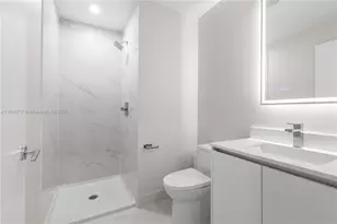 700 NE 24th St, Miami, FL 33137 - Photo 15