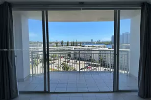 18021 Biscayne Blvd, Aventura, FL 33160 - Photo 25