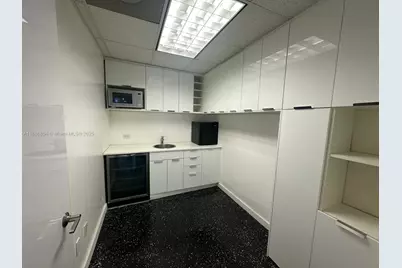 2350 NW 96th Ave, Doral, FL 33172 - Photo 9