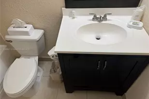 19201 Collins Ave, Sunny Isles Beach, FL 33160 - Photo 19