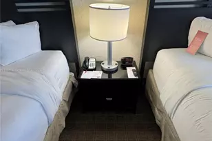 19201 Collins Ave, Sunny Isles Beach, FL 33160 - Photo 15