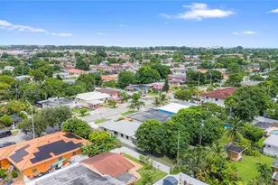 270 W 15th St, Hialeah, FL 33010 - Photo 37