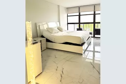 400 Leslie Dr #725, Hallandale Beach, FL 33009 - Photo 11