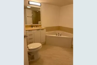 [Address not provided], Sunny Isles Beach, FL 33160 - Photo 9