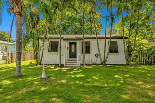 925 NW 4th Ave, Homestead, FL 33030 - Photo 1