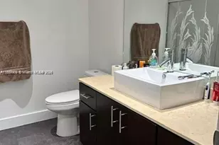 230 Lakeview Dr, Weston, FL 33326 - Photo 5