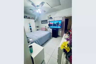 2751 NW 99th St, Miami, FL 33147 - Photo 17