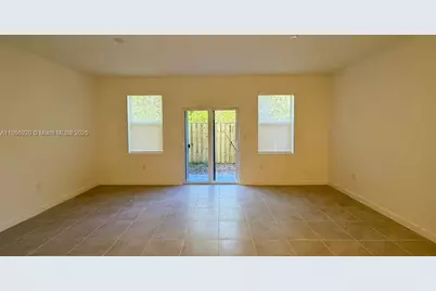 184 SE 10th Ct #184, Florida City, FL 33034 - Photo 9