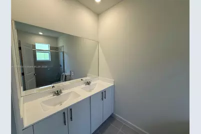 184 SE 10th Ct #184, Florida City, FL 33034 - Photo 15