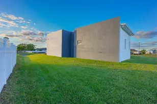 5 SW 26th Pl, Cape Coral, FL 33991 - Photo 65