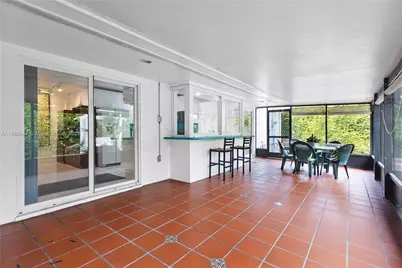 9601 SW 58th St, Miami, FL 33173 - Photo 25