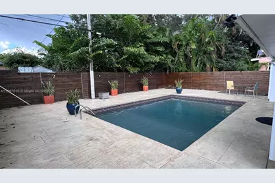 3911 SW 61st Ave, Miami, FL 33155 - Photo 7