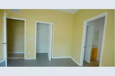 8720 97th Ave #None, Vero Beach, FL 32967 - Photo 11