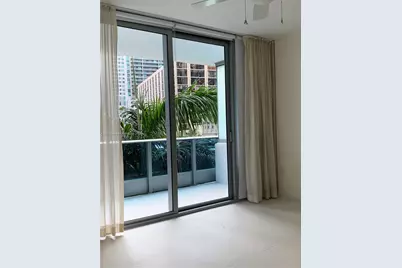 200 Biscayne Boulevard Way #304, Miami, FL 33131 - Photo 13