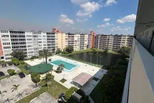 1780 NE 191st St, Miami, FL 33179 - Photo 23