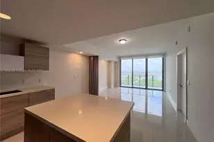 16385 Biscayne Blvd, North Miami Beach, FL 33160 - Photo 5