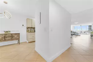 2521 NW 104th Ave, Sunrise, FL 33322 - Photo 3