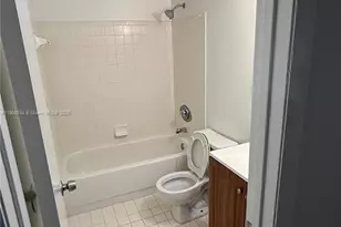 11307 SW 200th St, Miami, FL 33157 - Photo 17