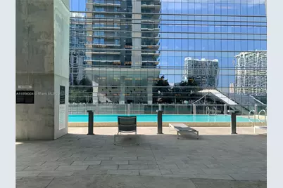 68 SE 6th St #1003, Miami, FL 33131 - Photo 45