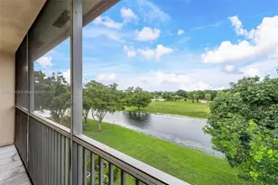 13255 SW 7th Ct, Pembroke Pines, FL 33027 - Photo 21