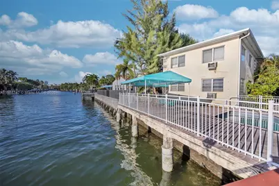 4740 Pine Tree Dr #20, Miami Beach, FL 33140 - Photo 23