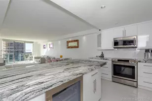 19390 Collins Ave, Sunny Isles Beach, FL 33160 - Photo 7