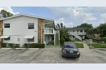 514 S C St #4, Lake Worth, FL 33460 - Photo 1