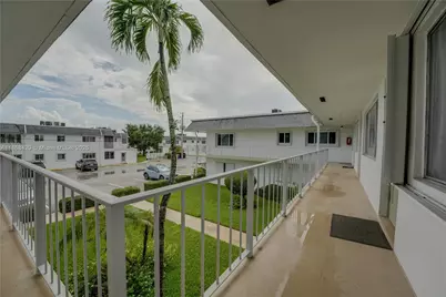 3280 Cynthia Ln #205, Lake Worth, FL 33461 - Photo 23
