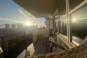 401 Golden Isles Dr, Hallandale Beach, FL 33009 - Photo 11