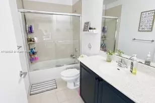 3340 NE 190th St, Aventura, FL 33180 - Photo 25