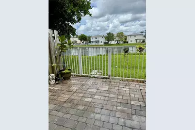 2853 SE 1st Dr #4, Homestead, FL 33033 - Photo 25