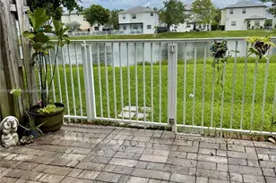 2853 SE 1st Dr, Homestead, FL 33033 - Photo 25