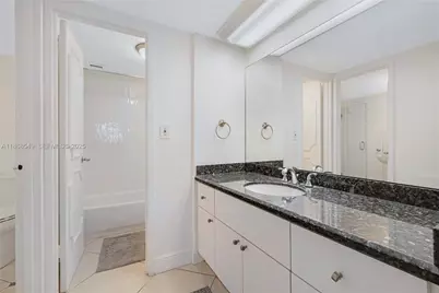 5701 Collins Ave #405, Miami Beach, FL 33140 - Photo 9