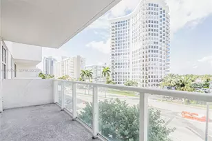5701 Collins Ave, Miami Beach, FL 33140 - Photo 11