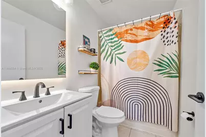 7068 Woodmont Ave, Tamarac, FL 33321 - Photo 27