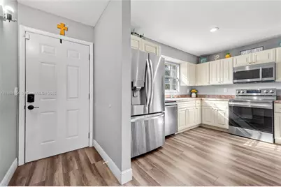 7068 Woodmont Ave, Tamarac, FL 33321 - Photo 3