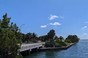 600 NE 36th St, Miami, FL 33137 - Photo 27