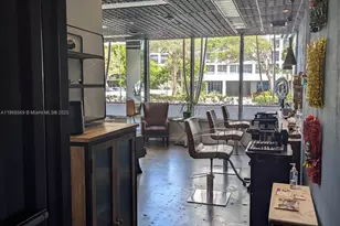 600 NE 36th St, Miami, FL 33137 - Photo 25