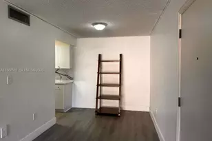 7231 Miami Lakes Dr, Miami Lakes, FL 33014 - Photo 3